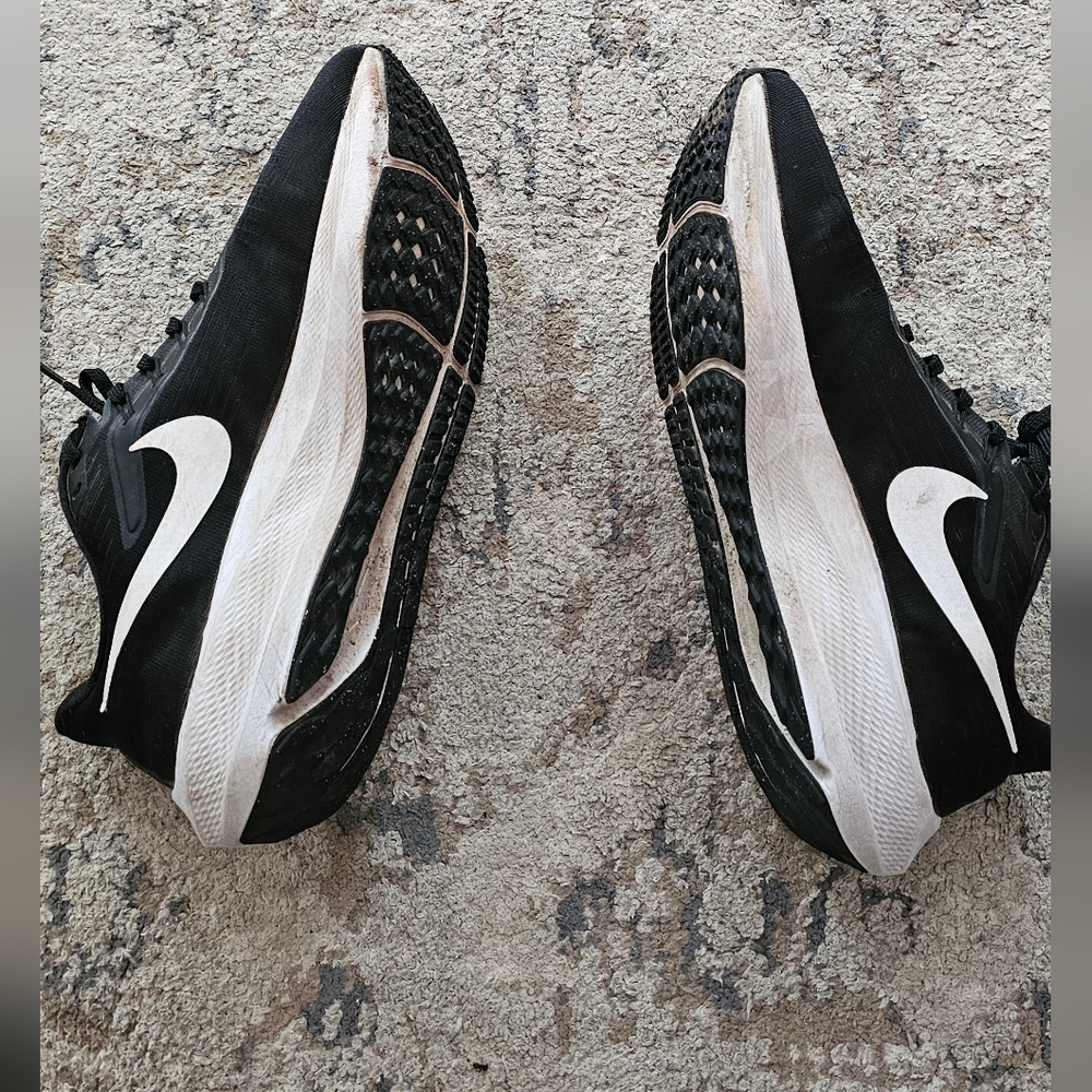 Nike Pegasus 40Women's Road Running Shoes - Picture 2 of 4